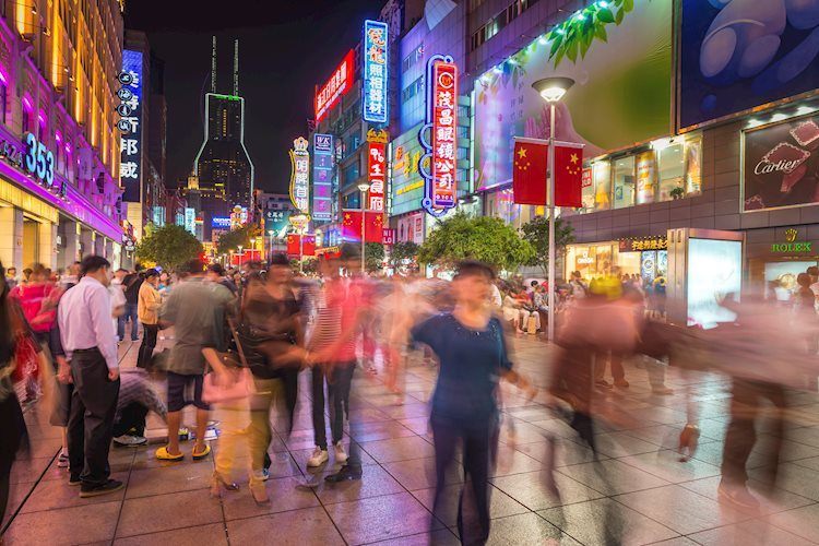 美元兑离岸人民币:上行可能延伸至7.3000 - 大华银行