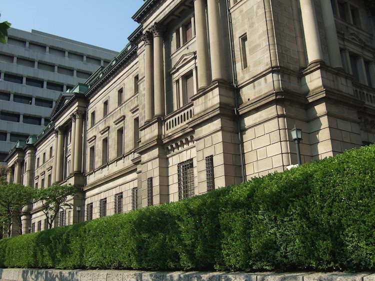 日本央行前首席经济学家门间一夫:日本央行将等到8月才评估薪资状况-日经新闻